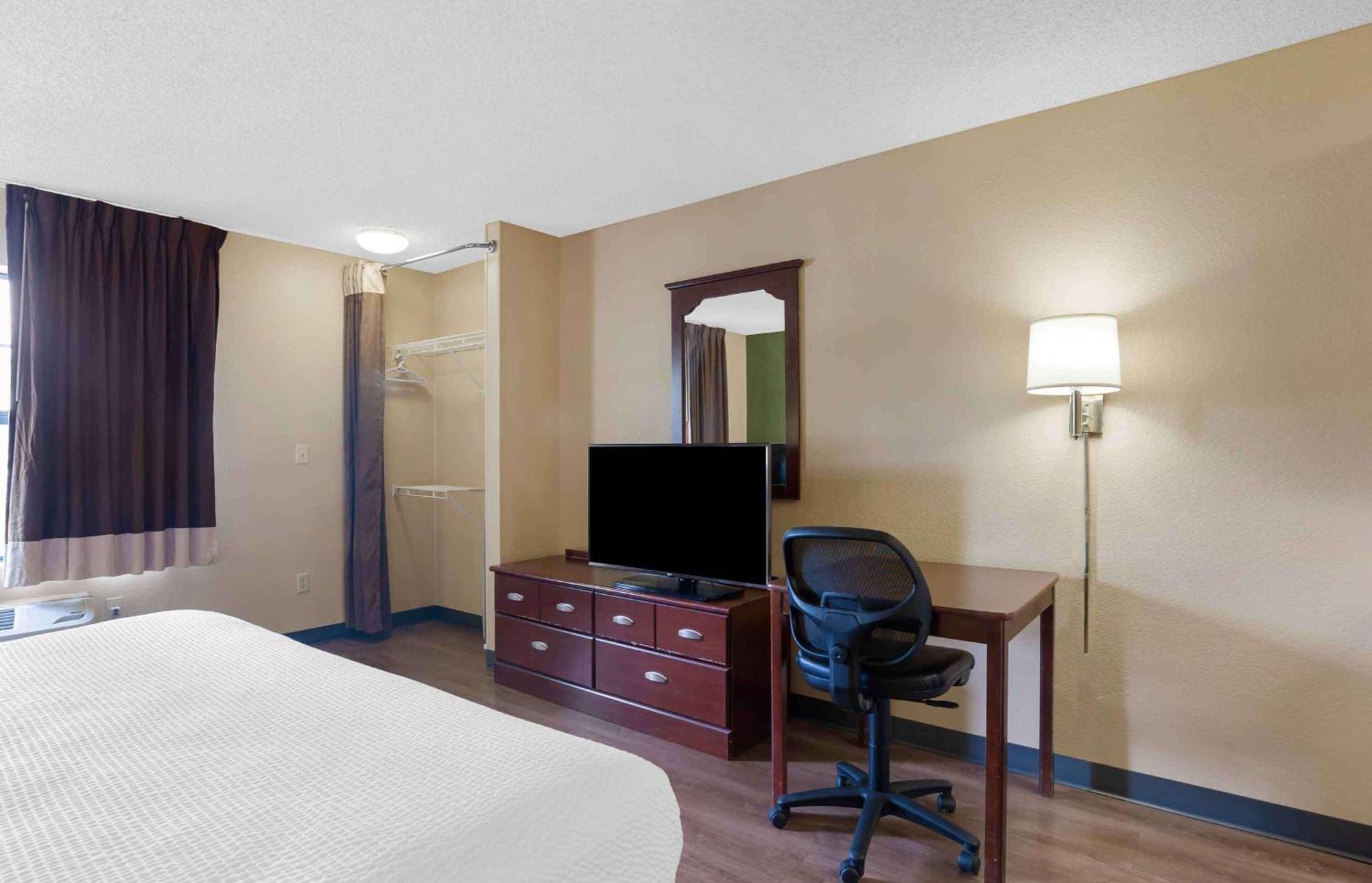 Extended Stay America Select Suites - Jacksonville - Baymeadows Εξωτερικό φωτογραφία