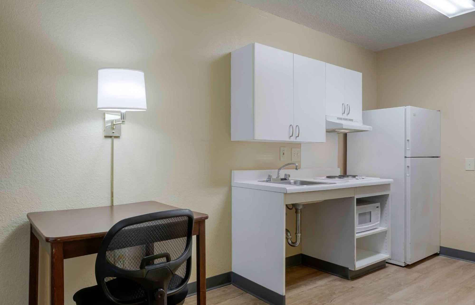 Extended Stay America Select Suites - Jacksonville - Baymeadows Εξωτερικό φωτογραφία