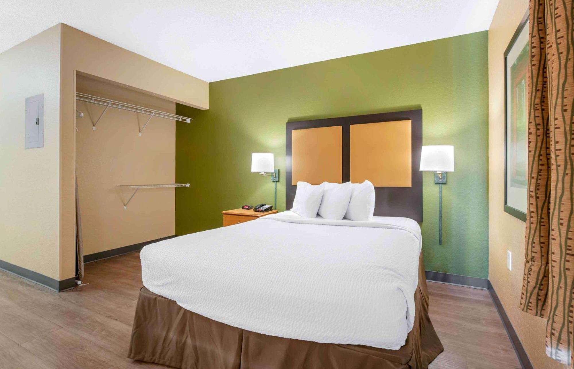 Extended Stay America Select Suites - Jacksonville - Baymeadows Εξωτερικό φωτογραφία